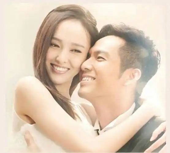 除此之外,李小冉和唐嫣等知名女星也和钟汉良传过绯闻,不过其中几分真