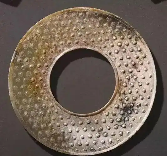 细品千年神器之战国雄风古玉