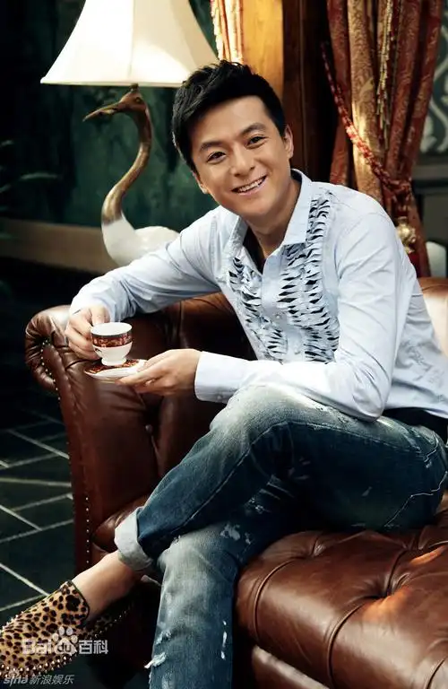 朱雨辰个人简历资料最新消息-明星库-中国时尚网