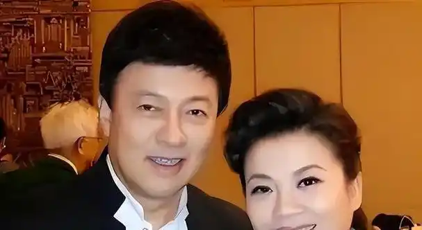 歌手张也至今还未婚,和吕继宏互相陪伴多年,原来是这样?
