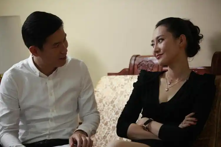 《谎言背后》高清剧照