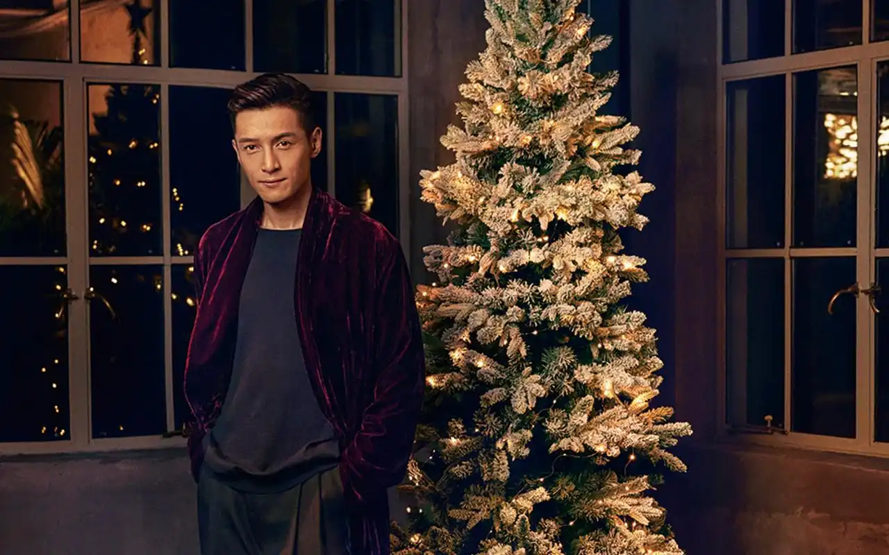 首页 桌面壁纸 胡歌圣诞节时尚帅气写真高清图片上一张下一张查看原图