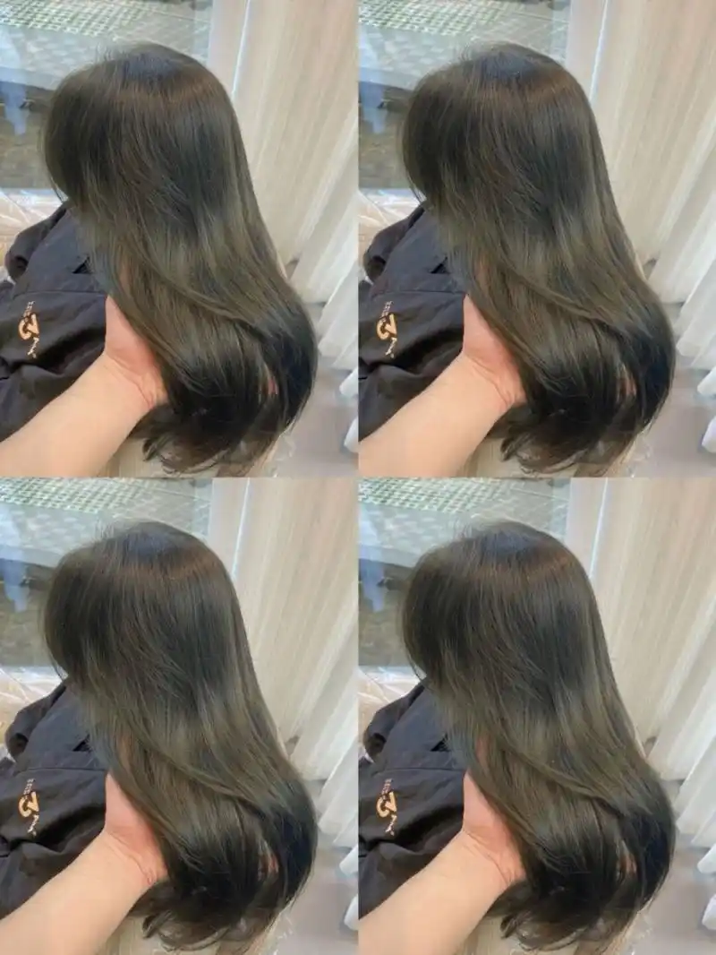 我又染头发了,素颜都好看的免漂烟熏青灰色 78152021流行款发色