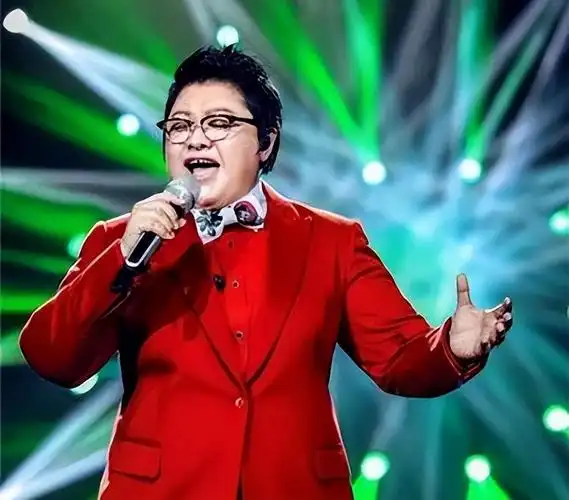 2,第四名梅艳芳1963年出生于香港,第五名王菲1969年出生于北京,第六名