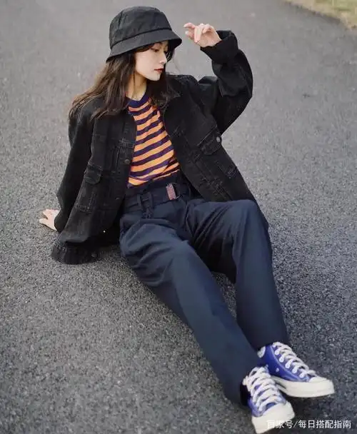 夏天,"帆布鞋"更时髦的打开方式:这样搭裙子和裤子