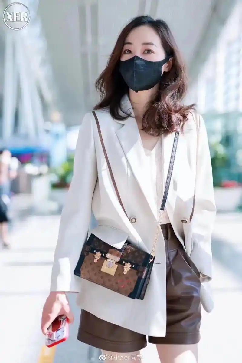 韩雪,秋水伊人,机场街拍,太美了不是 - 抖音