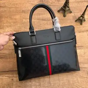 gucci 古驰男包代购新款单肩包男士商务公文包真皮手提休闲斜挎包