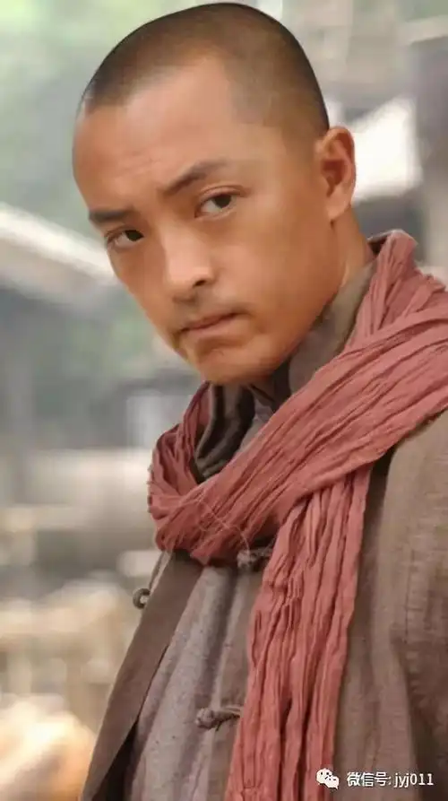 被称为中国最穷影帝,不接广告却去送外卖,怎么也买不起北京房