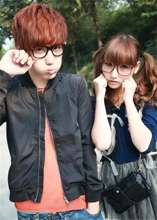 非主流情侣皮肤一男一女