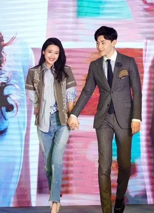 《因为遇见你》和孙怡,孙怡169,穿高跟鞋,邓伦还高一点.