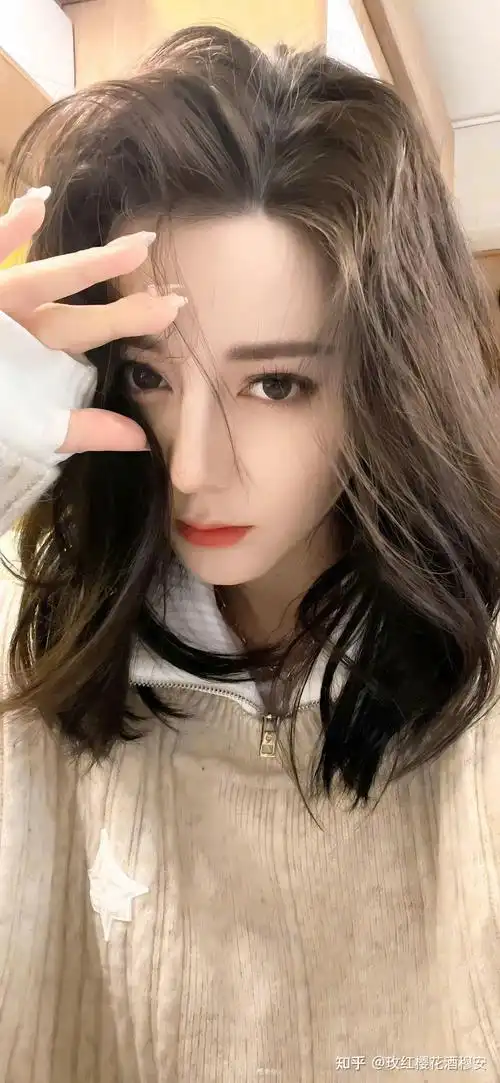 迪丽热巴的时尚品味怎么样? - 知乎