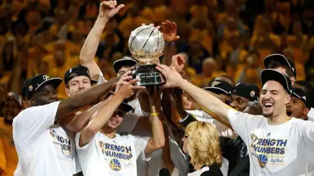 勇士队夺取nba总冠军