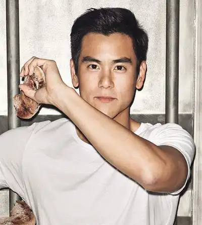 彭于晏发型叫什么寸头子弹头潮酷