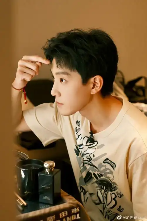 范世琦说发点照片吧##范世琦520营业照