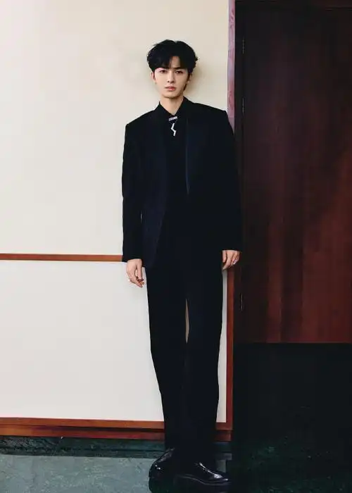 朱正廷tasaki塔思琦品牌挚友##朱正廷