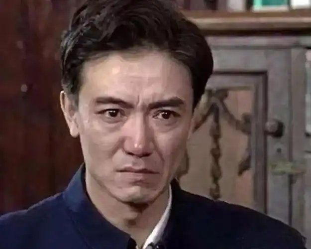 老戏骨年轻时长什么样陈道明有些可爱王刚让人意想不到