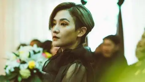 回顾范晓萱,美貌不输范冰冰,和周迅传绯闻,却嫁个穷小子