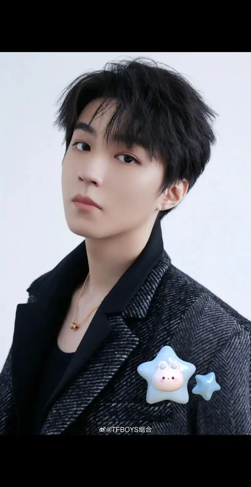 王俊凯 #tfboys十年之约 #王俊凯封神高清图片 #小 - 抖音