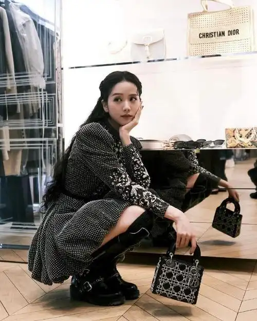 金智秀迪奥全球品牌大使