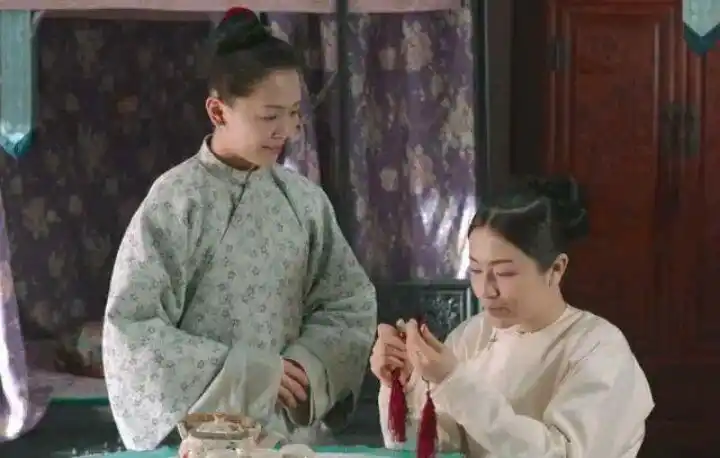 笑翻了李兰迪拍摄梦回大清花絮曝光胖的两个人抬着都吃力