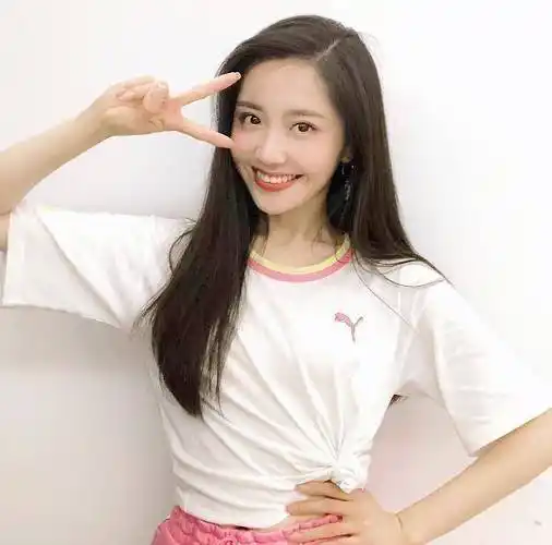 创3热议榜:张艺凡第7,王艺瑾第4,希林第2,陈卓璇一骑绝尘_热度_人气