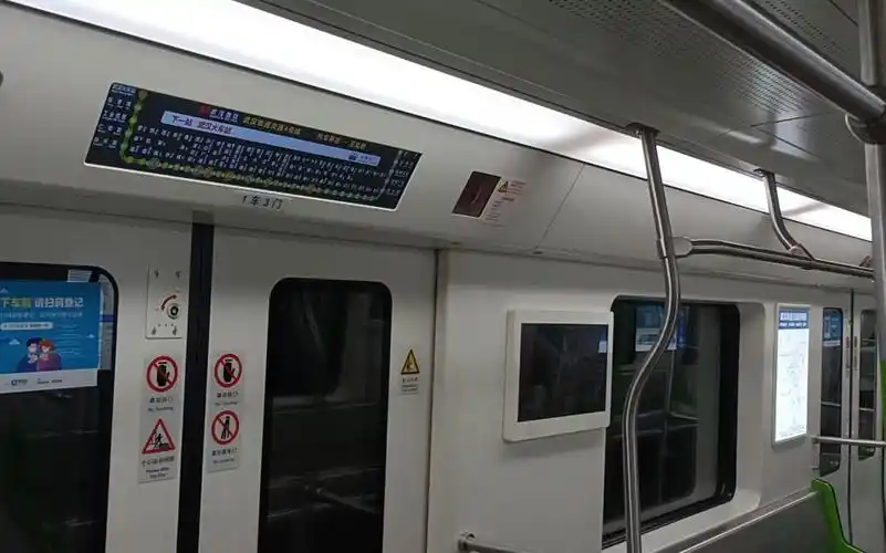 武汉地铁4号线武汉火车站三期列车d59站后折返车内展望