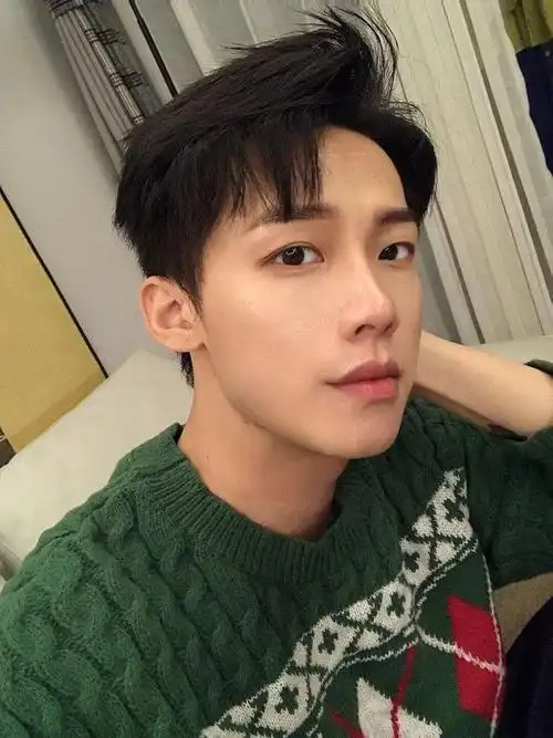 这才是男生该剪的发型,清爽干净显帅气!|寸头|头型|潮男_网易订阅