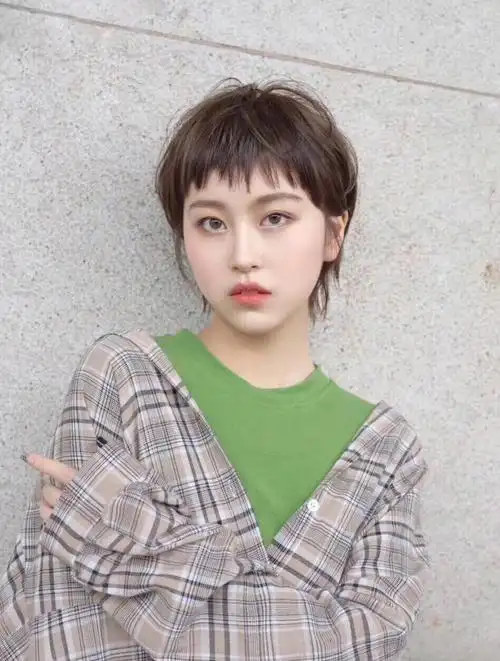 圆脸女生也适合圆脸发型 显脸小发型 减龄发型 女生短发发型分享一下