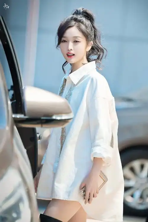 期待小选新舞台@吴宣仪_betty