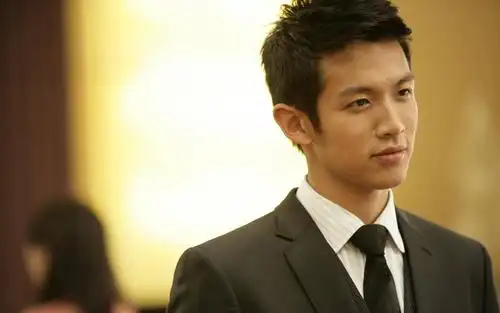 一手好牌打得稀烂,柯震东复出无望再退娱乐圈,而他主动退出