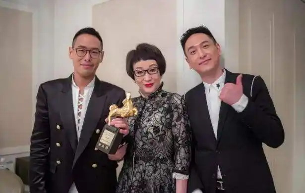 汤臣集团汤珈铖汤子嘉同父同母为何颜值差这么多?