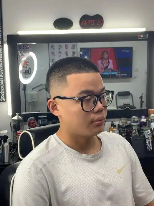 華福街barbershop  #barbershop  #男生发型  #男生去哪儿剪头发