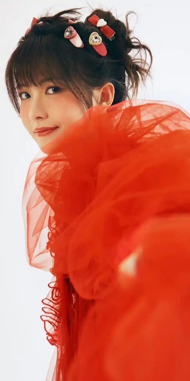 赖美云娇俏轻盈写真壁纸组图