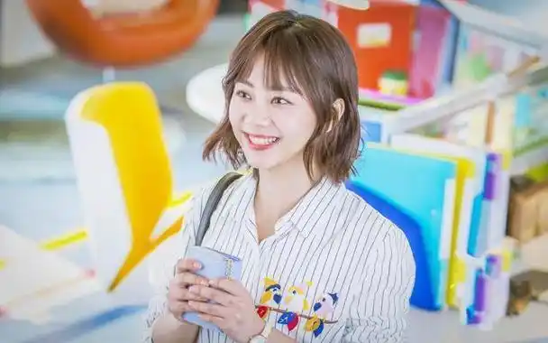 当年以为谭松韵会和他在一起没想到现在已经物是人非