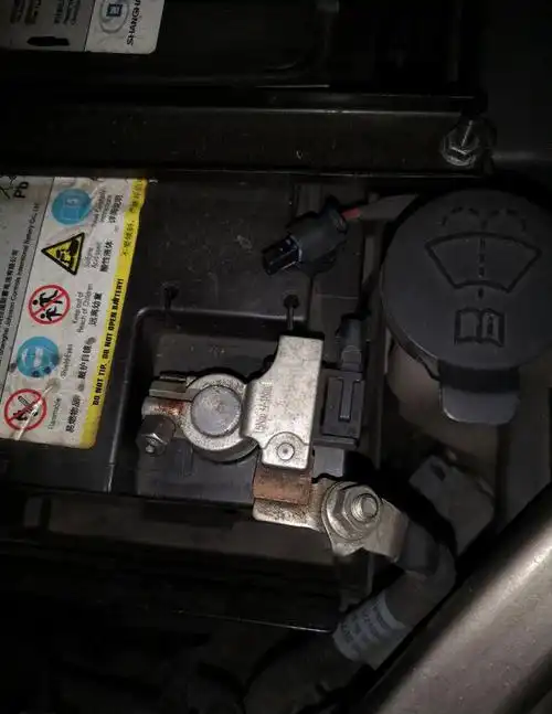 昂科威的电瓶寿命问题和解决方法