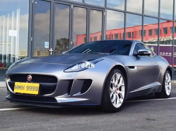 捷豹ftype2016款30sc硬顶版