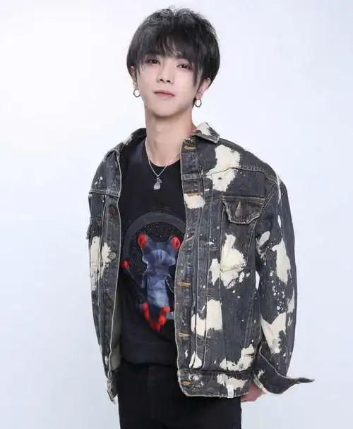 华晨宇图片大全华晨宇图片大全超清