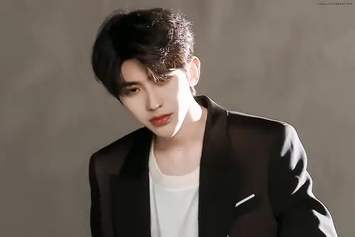 2020年6月23日 21:43   关注  蔡徐坤 评论 收藏