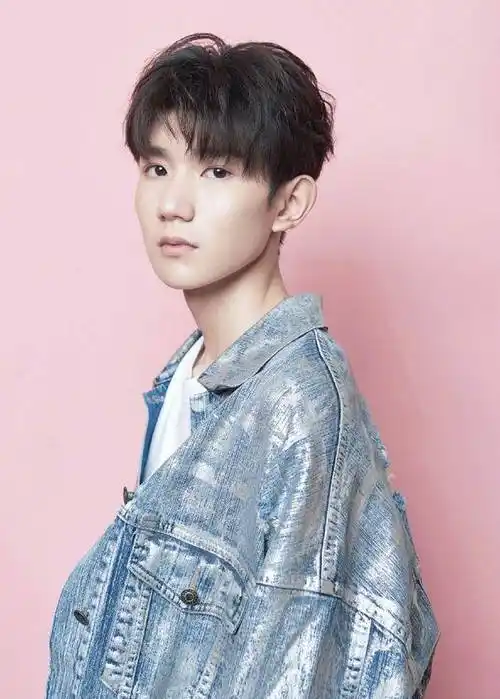 9,王俊凯易烊千玺王源还要给我们多少惊喜?_方面_作品_公益