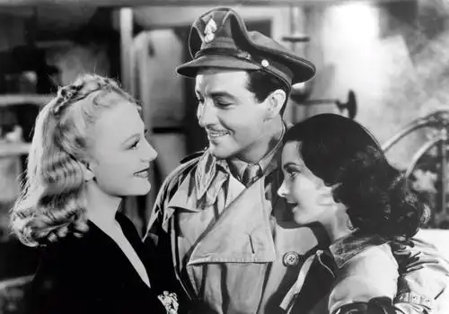 一组魂断蓝桥珍藏剧照费雯丽太美了