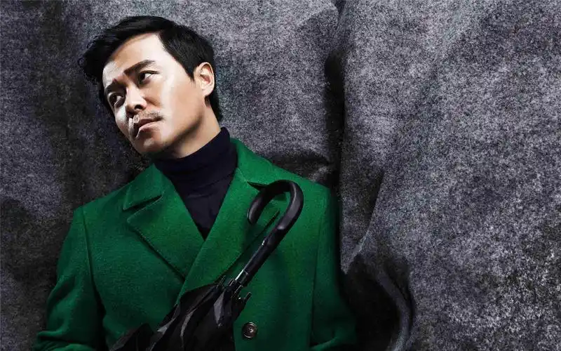 陈思成成熟写真图片桌面壁纸