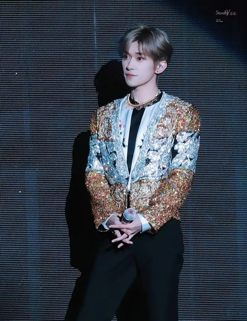 tfboys十周年演唱会之易烊千玺生图来啦!