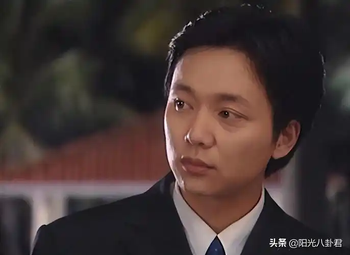 年过50仍旧风度翩翩,这6位中老年男明星,堪称娱乐圈的顶级门面