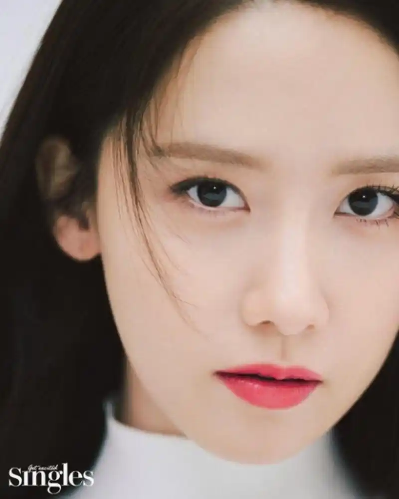 林允儿登上"singles"杂志五月刊封面[吃鲸][吃鲸][吃鲸][吃鲸] #娱乐