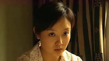 渴望城市:小莲问肖红姐私密问题,听完后怒了,老潘真可恨!