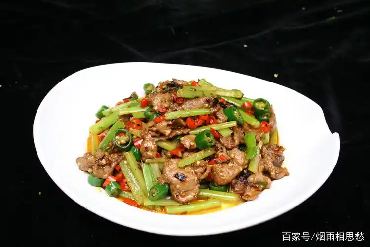 为您推荐六道简单美味的家常菜 小炒黑山羊