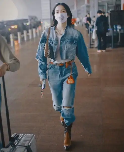 孟美岐丨年度机场穿搭合集7615-气场不凡,走路带风的美女子93