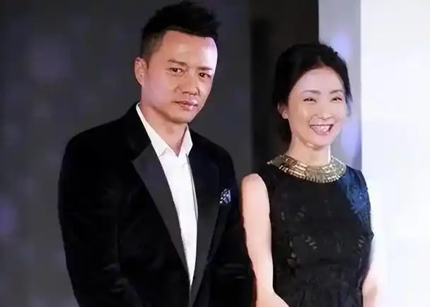 段奕宏追妻9年才结婚因为妻子怕疼12年丁克余生只想爱她