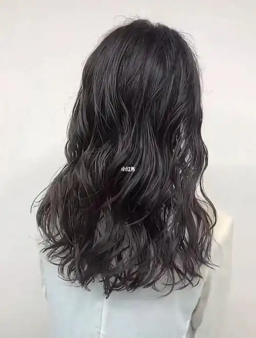 99长发女孩一定要烫一次慵懒法式卷发女感发型烫发慵懒浪漫大卷慵懒