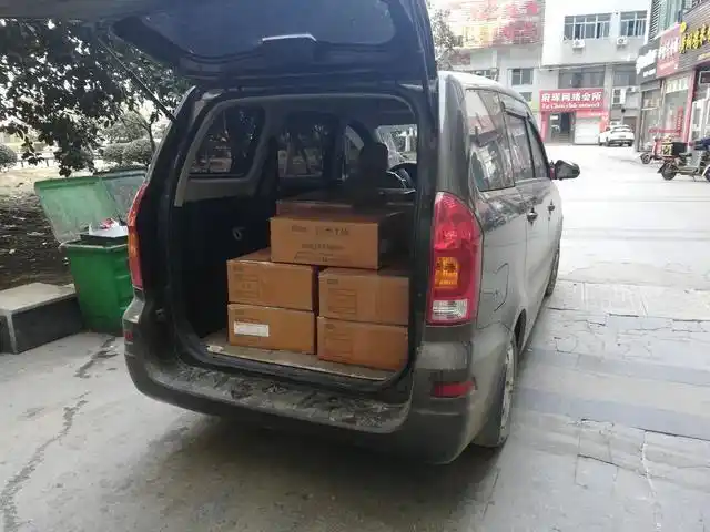 别人面包车拉货没事,自己拉货就被查,交警:因为你的理由不正确